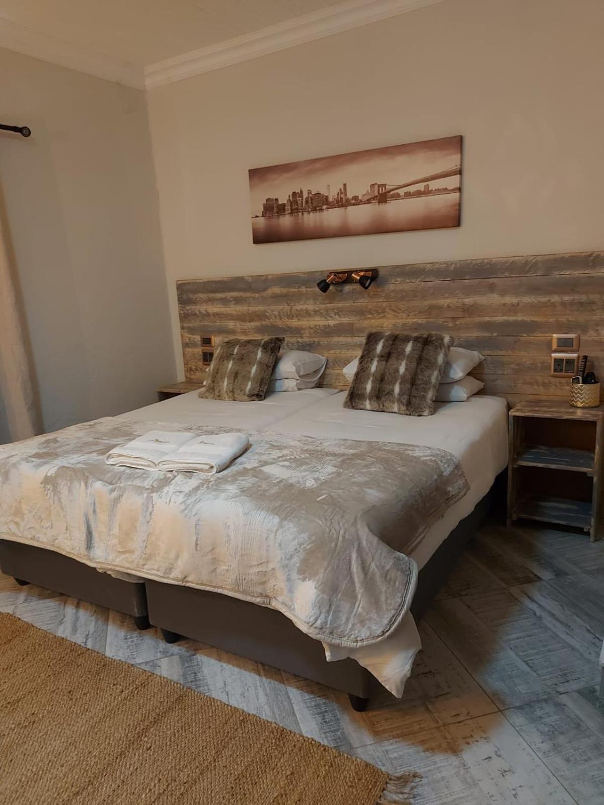Villa Mariss Guesthouse Kraaifontein Экстерьер фото