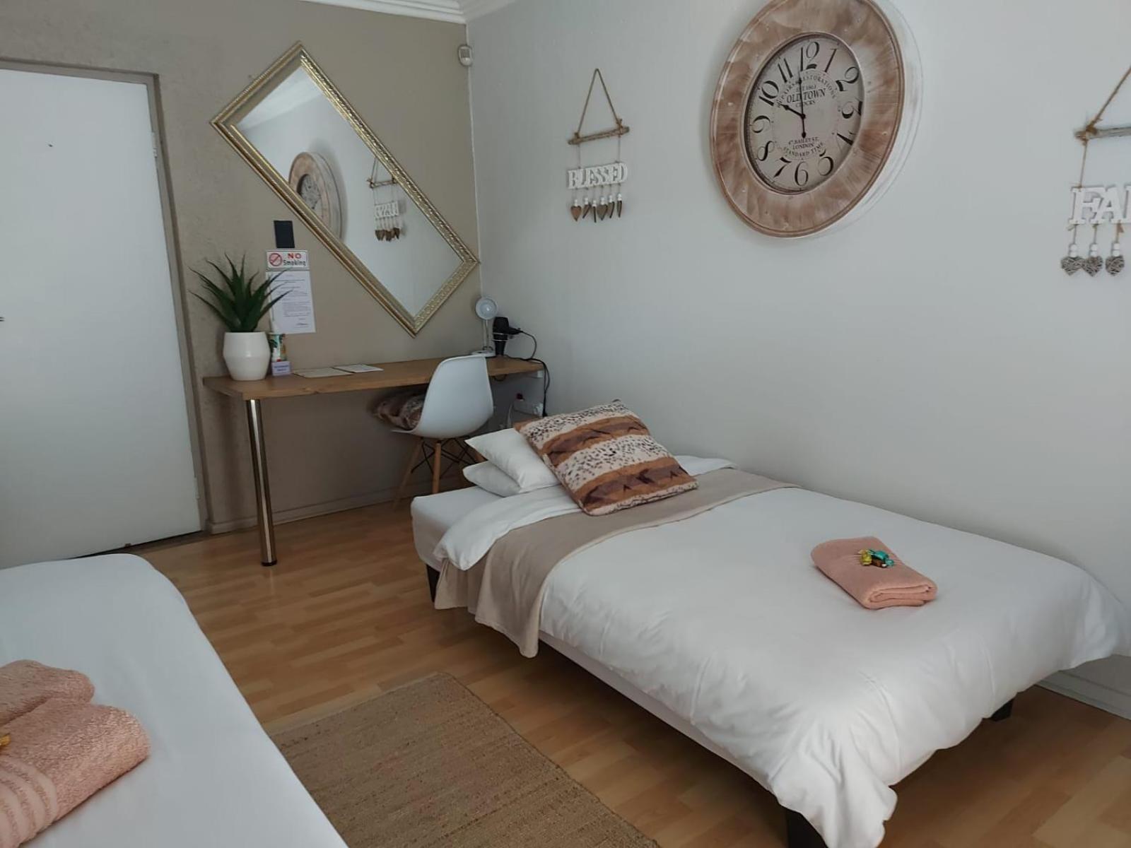 Villa Mariss Guesthouse Kraaifontein Экстерьер фото