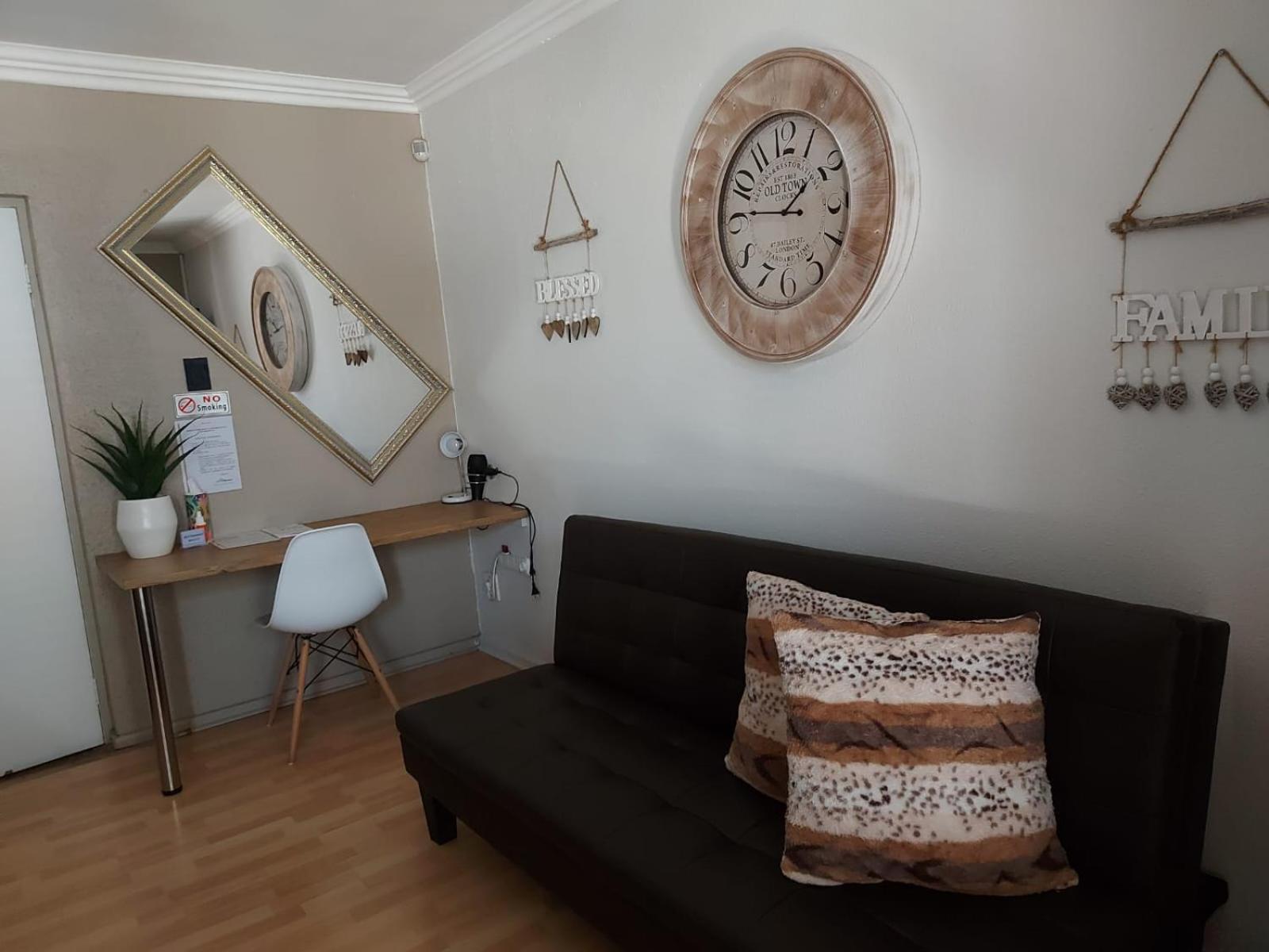 Villa Mariss Guesthouse Kraaifontein Экстерьер фото