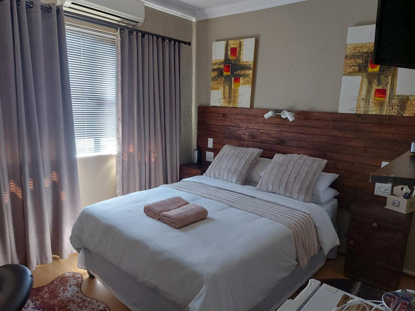 Villa Mariss Guesthouse Kraaifontein Экстерьер фото