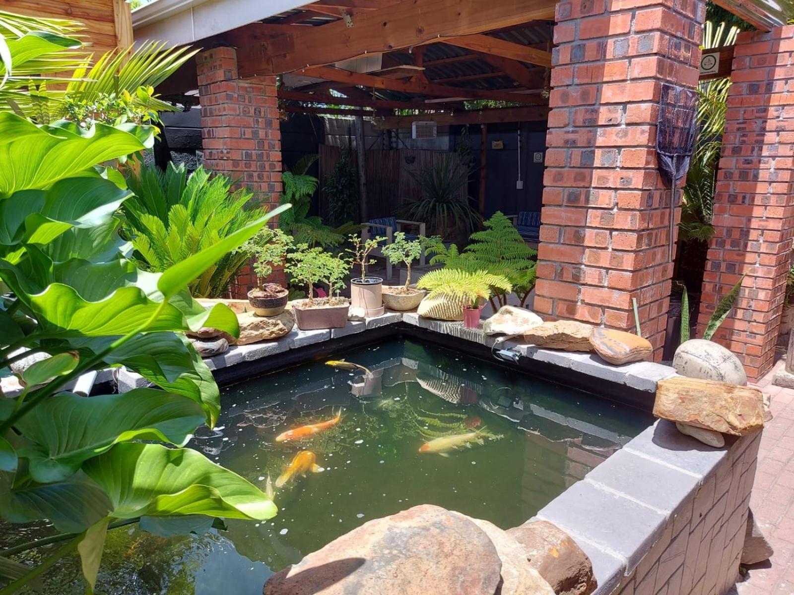 Villa Mariss Guesthouse Kraaifontein Экстерьер фото